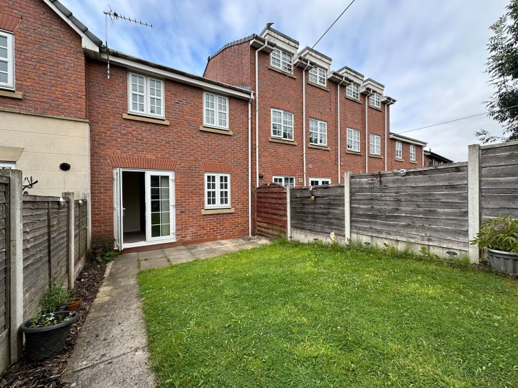 Images for Glenmuir Close, Irlam, M44 EAID:3405264228 BID:2714ea13-4875-41c2-9250-130c9b5cb2ff