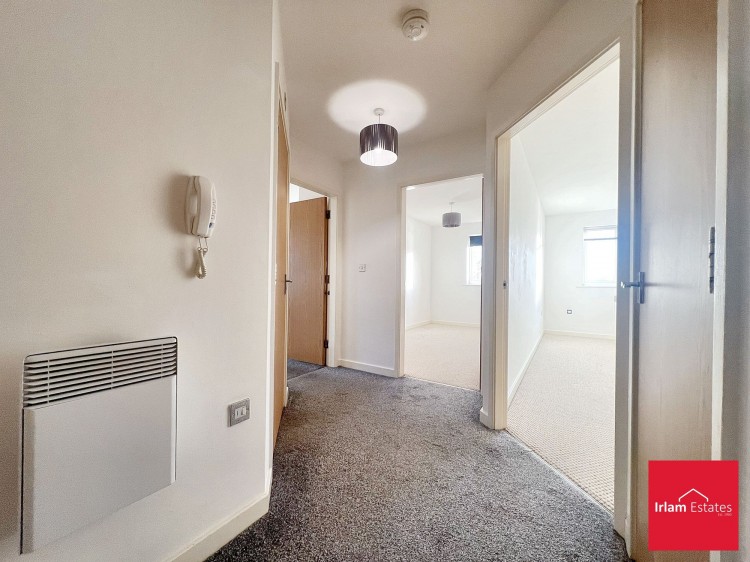 Images for Forebay Drive, Irlam, M44 EAID:3405264228 BID:2714ea13-4875-41c2-9250-130c9b5cb2ff