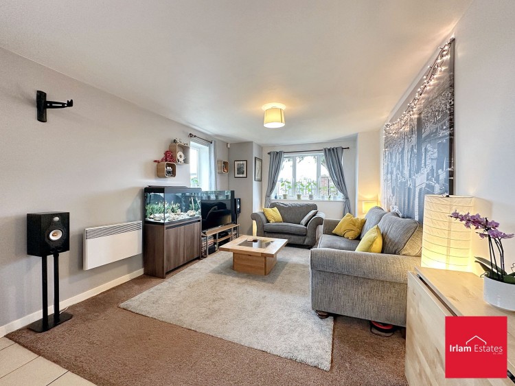 Images for Forebay Drive, Irlam, M44 EAID:3405264228 BID:2714ea13-4875-41c2-9250-130c9b5cb2ff