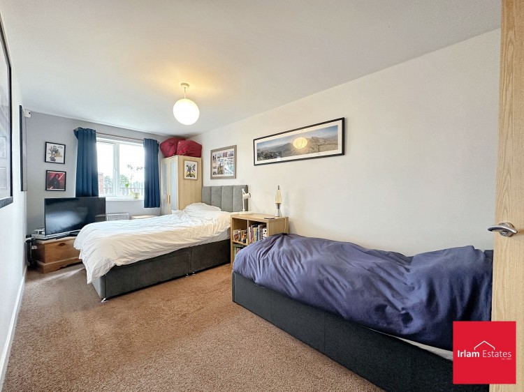 Images for Forebay Drive, Irlam, M44 EAID:3405264228 BID:2714ea13-4875-41c2-9250-130c9b5cb2ff